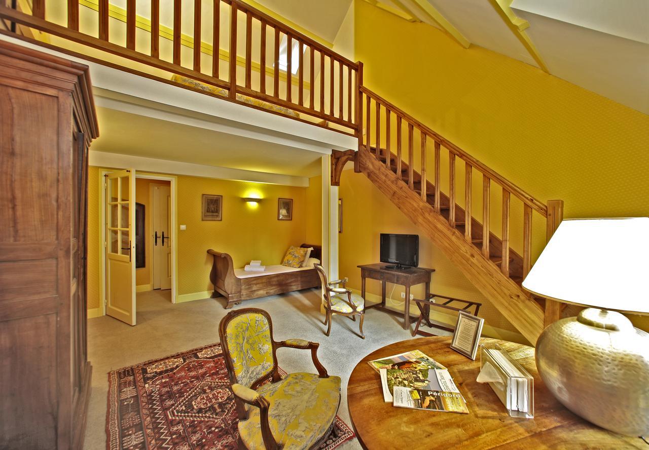 Manoir D'Hautegente Coly Esterno foto